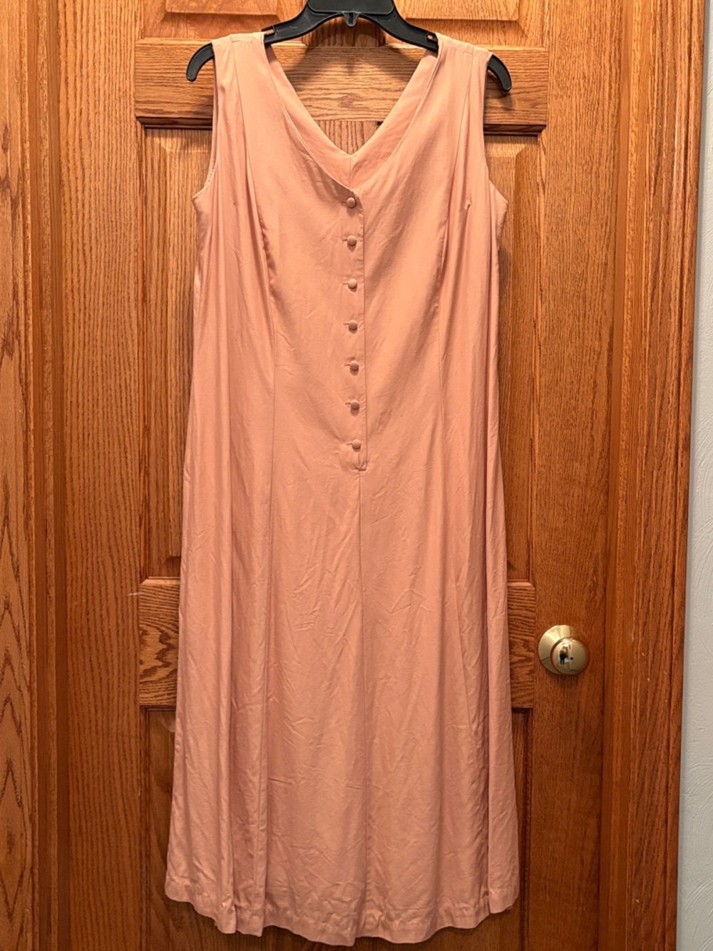 Sleeveless V-Neck Peach Button-Front Maxi Dress